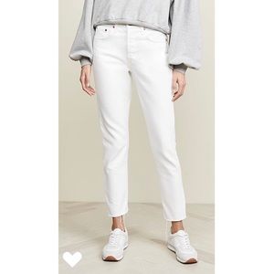 NWT Levi’s 501 hi-rise raw hem white skinny jeans